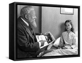 Miracle On 34Th Street, Edmund Gwenn, Natalie Wood, 1947-null-Framed Stretched Canvas