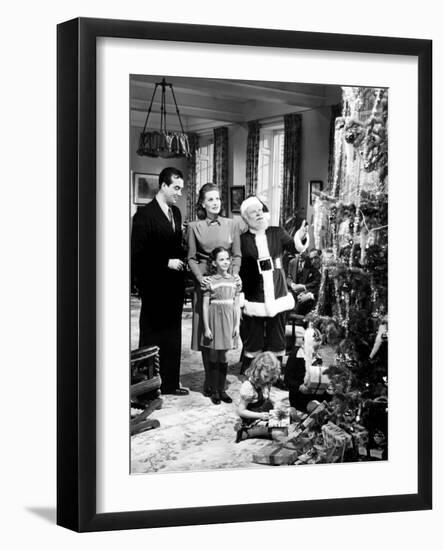 Miracle on 34Th Street, John Payne, Maureen O'Hara, Natalie Wood, Edmund Gwenn, 1947-null-Framed Photo