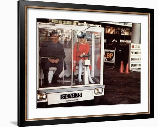 Mireille Darc and Bernard Blier: Elle Boit Pas, Elle Fume Pas, Elle Drague Pas Mais... Elle Cause !-Marcel Dole-Framed Photographic Print