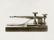 Henry's Electromagnetic Machine, 1831-Miriam and Ira Wallach-Photographic Print