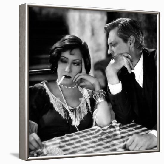 Miss Sadie Thompson by RaoulWalsh with Gloria Swanson and Lionel Barrymore, 1928 (b/w photo)-null-Framed Photo
