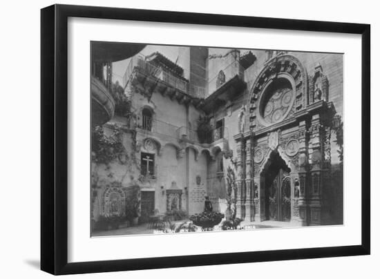 Mission Inn Courtyard Riverside, California Photograph - Riverside, CA-Lantern Press-Framed Art Print