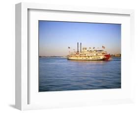 Mississippi River Paddle Steamer, New Orleans, Louisiana, USA-Gavin Hellier-Framed Photographic Print