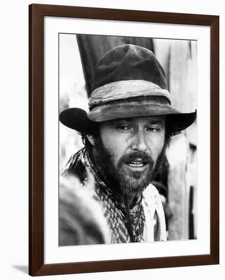 Missouri Breaks by Arthur Penn with Jack Nicholson, 1976 (b/w photo)-null-Framed Photo