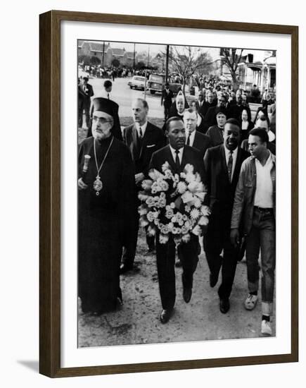 MLK Leads March for Slain Unitarian Minister 1965-null-Framed Premium Photographic Print