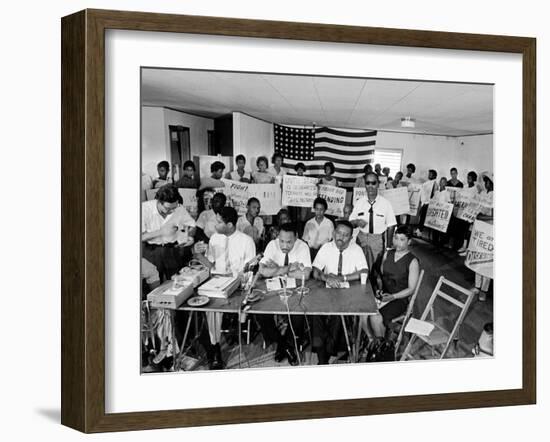 MLK St Augustine Boycott 1964-null-Framed Photographic Print