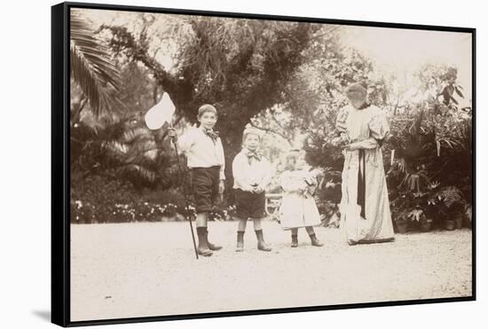 Mme Salles et ses 3 enfants dans le jardin de la villa Salles à Beaulieu-null-Framed Stretched Canvas