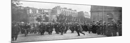 Mobilized French Troops Marching in Paris, France, August 1914-null-Mounted Giclee Print