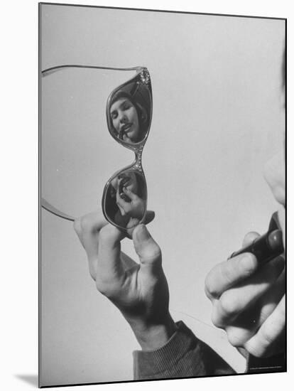 Model Lilly Fernandez Using Sunglasses as a Mirror-Martha Holmes-Mounted Photographic Print