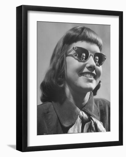 Model Lilly Fernandez Wearing a Pair of Mirror Glasses-Martha Holmes-Framed Photographic Print