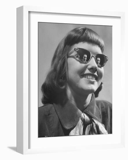 Model Lilly Fernandez Wearing a Pair of Mirror Glasses-Martha Holmes-Framed Photographic Print