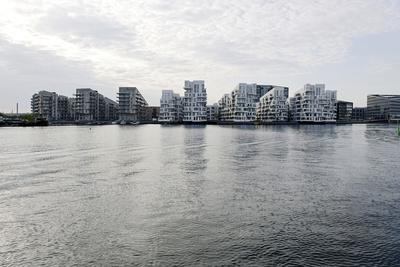 https://imgc.allpostersimages.com/img/posters/modern-architecture-in-vesterbro-sydhavnen-copenhagen-denmark-scandinavia_u-L-Q11WWLH0.jpg?artPerspective=n