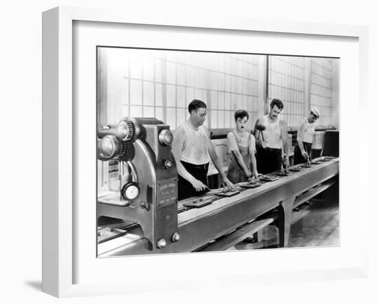 Modern Times, Charlie Chaplin, Tiny Sandford, 1936-null-Framed Photo