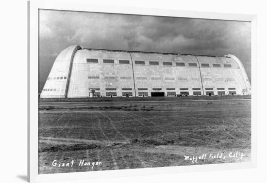 Moffett Field, California - Giant Hangar Exterior-Lantern Press-Framed Art Print