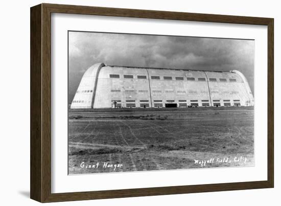 Moffett Field, California - Giant Hangar Exterior-Lantern Press-Framed Art Print