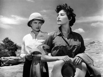 https://imgc.allpostersimages.com/img/posters/mogambo-by-johnford-with-grace-kelly-and-ava-gardner-1953-b-w-photo_u-L-Q1C1EUK0.jpg?artPerspective=n