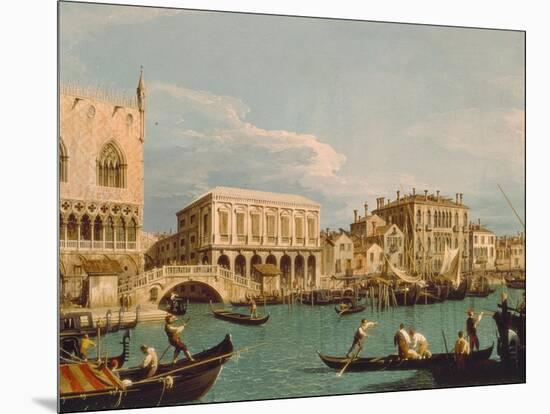 Mole und Riva degli Schiavoni as seen from Bacino di S.Marco-Canaletto (Giovanni Antonio Canal)-Mounted Giclee Print