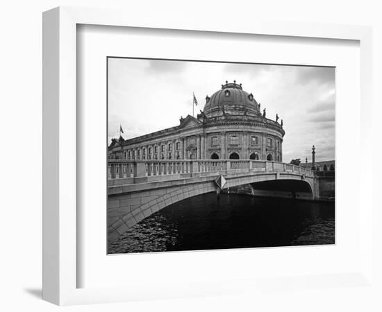 Monbijou Bridge Spanning the Spree River-Murat Taner-Framed Photographic Print