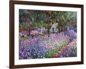 Monet: Giverny, 1900-Claude Monet-Framed Giclee Print