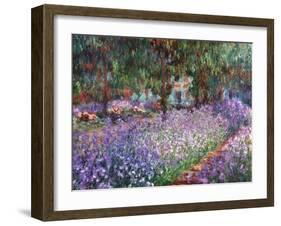 Monet: Giverny, 1900-Claude Monet-Framed Giclee Print