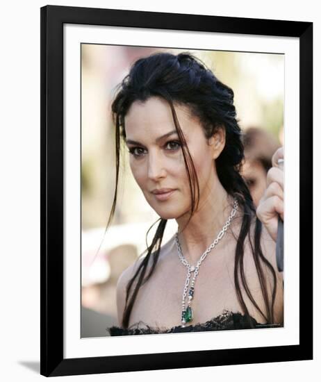 Monica Bellucci-null-Framed Photo