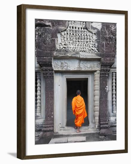 Monk at Angkor Wat, Cambodia-Keren Su-Framed Photographic Print