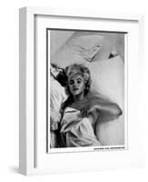 Monroe, Marilyn, 9999-null-Framed Art Print