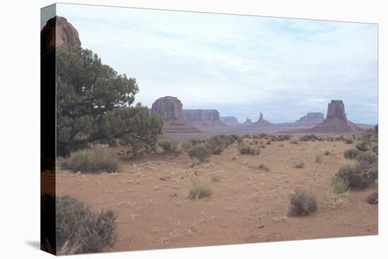 Monument Valley 18-Gordon Semmens-Stretched Canvas