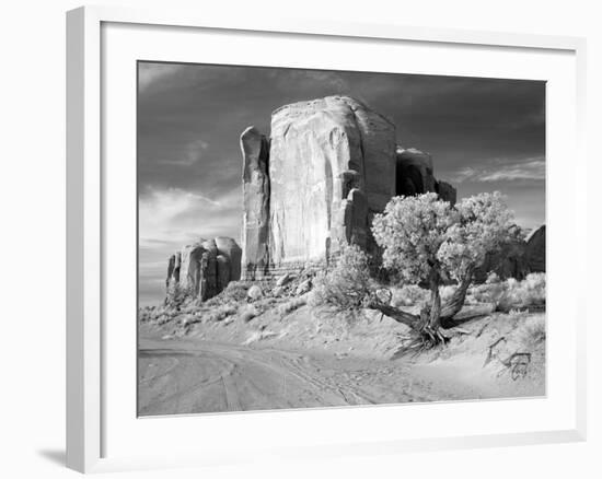 Monument Valley, Arizona-Carol Highsmith-Framed Photo