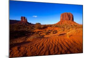 Monument Valley West Mitten And Merrick Butte Desert Sand Dunes Utah-holbox-Mounted Art Print