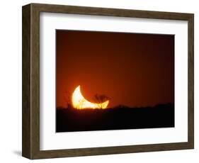 Moom Glow-Art Wolfe-Framed Photographic Print