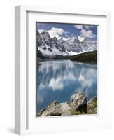 Moraine Lake in Fall with Fresh Snow, Banff Nat'l Park, UNESCO World Heritage Site, Alberta, Canada-James Hager-Framed Photographic Print