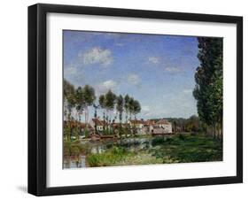 Moret, Bords Du Loing, France-Alfred Sisley-Framed Giclee Print