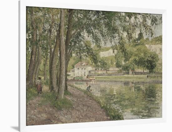 Moret, le canal du Loing (Seine et Marne) ou Chemin de halage à Saint Mammès-Camille Pissarro-Framed Giclee Print