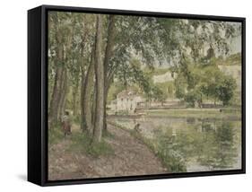 Moret, le canal du Loing (Seine et Marne) ou Chemin de halage à Saint Mammès-Camille Pissarro-Framed Stretched Canvas