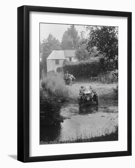 Morgan 3-wheeler, B&HMC Brighton-Beer Trial, Windout Lane, near Dunsford, Devon, 1934-Bill Brunell-Framed Photographic Print