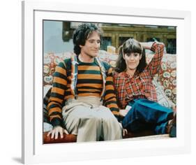 Mork & Mindy (1978)-null-Framed Photo