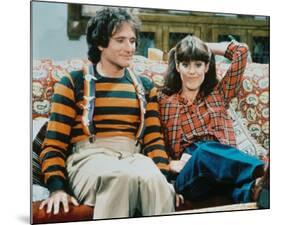 Mork & Mindy (1978)-null-Mounted Photo