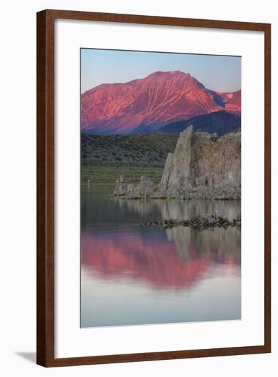 Morning Light at Mono Lake, California-Vincent James-Framed Photographic Print