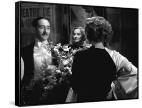 MOROCCO, 1930 directed by JOSEF VON STERNBERG Adolphe Menjou and Marlene Dietrich (b/w photo)-null-Framed Stretched Canvas