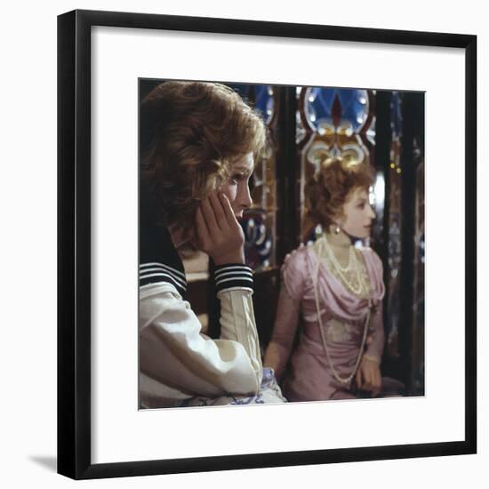 MORTE A VENEZIA / MORT A VENISE, 1971 directed by LUCHINO VISCONT Bjorn Andresen and Silvana Mangan-null-Framed Photo