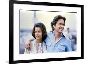 Morts suspectes Coma by Michael Crichton with Michael Douglas and Genevieve Bujold, 1978 (photo)-null-Framed Photo