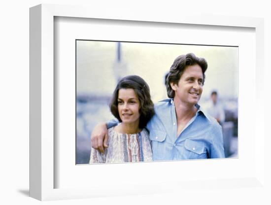 Morts suspectes Coma by Michael Crichton with Michael Douglas and Genevieve Bujold, 1978 (photo)-null-Framed Photo