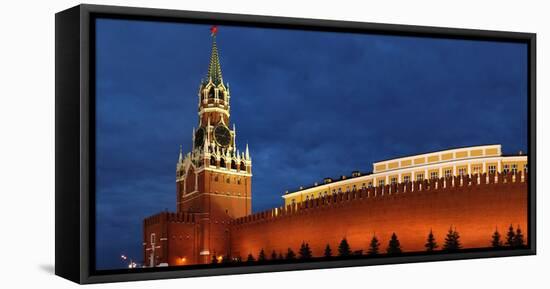 Moscow, Panorama, Kremlin, Erlšserturm (Saviour's Tower), Illuminated, in the Evening-Catharina Lux-Framed Stretched Canvas