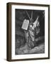 Moses Descending from Mount Sinai with the Tablets of the Law (Ten Commandment), 1866-Gustave Doré-Framed Giclee Print