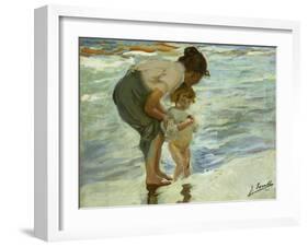 Mother and Child at the Beach, 1908-Joaquin Sorolla-Framed Giclee Print