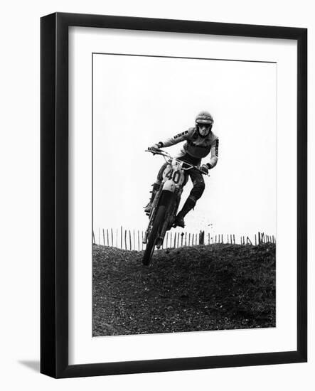 Motocross Scrambling-null-Framed Premium Photographic Print