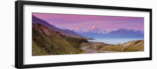 Mount Cook (Aoraki) Illuminated-Doug Pearson-Framed Photographic Print