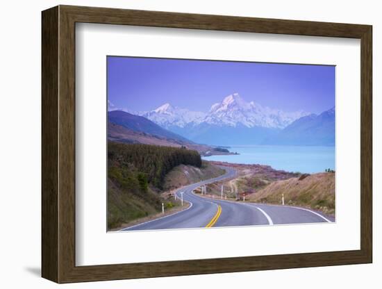 Mount Cook (Aoraki) Illuminated-Doug Pearson-Framed Photographic Print