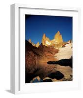 Mount Fitz Roy Laguna-null-Framed Art Print